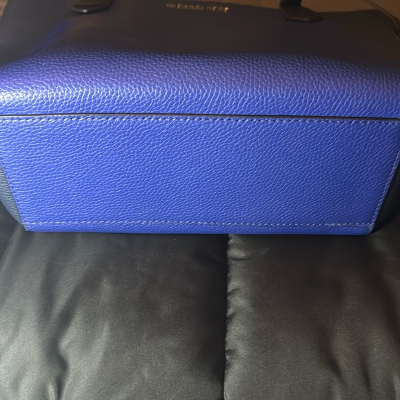 Excellent condition MK with Dust Bag - Picture 5 of 9